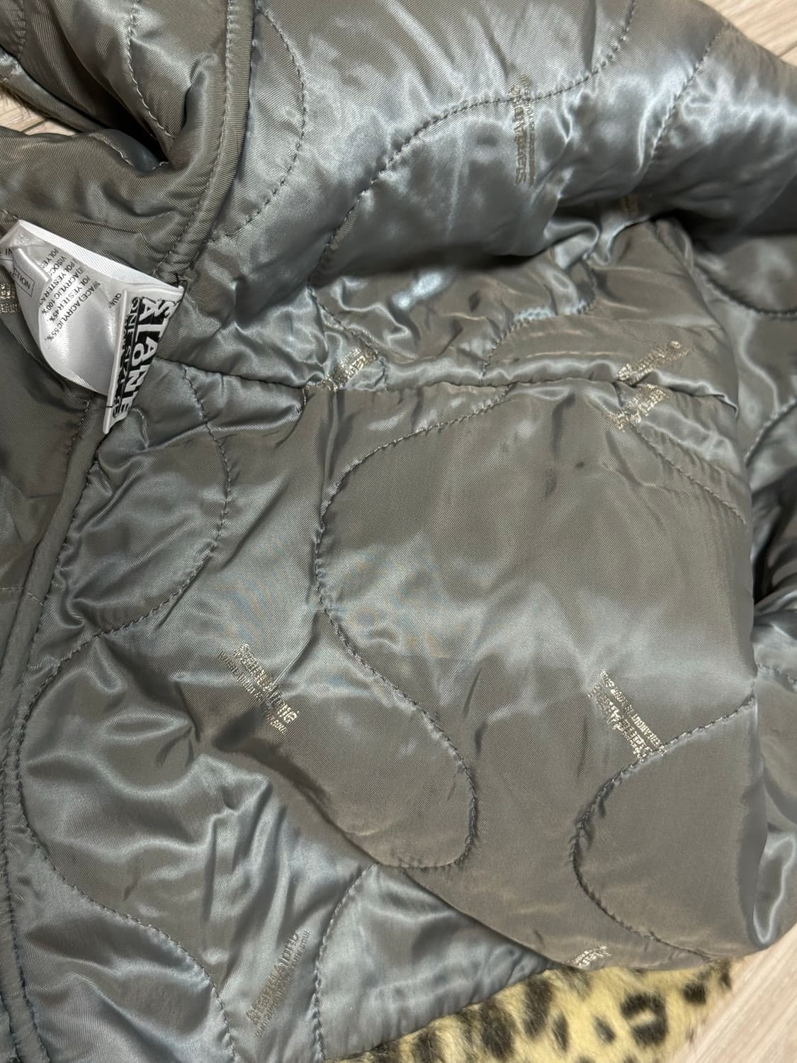 스탠드얼론 레오파드 모헤어 안감패딩  후드캡 상품이미지4