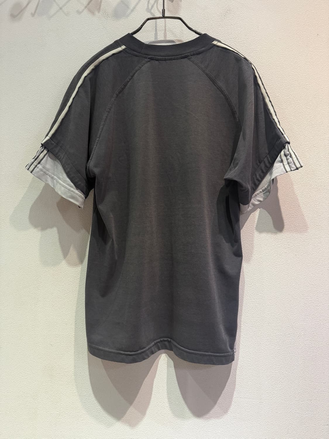 90s Adidas Tee 상품이미지2