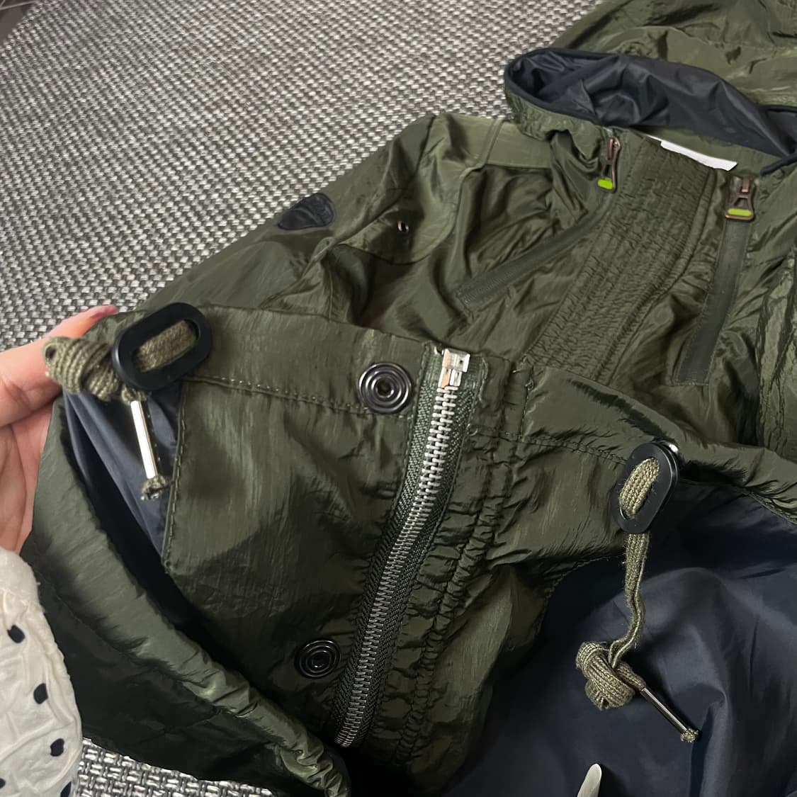 디젤 딥카키 패치 포인트 스트링 바람막이 S 상품이미지6