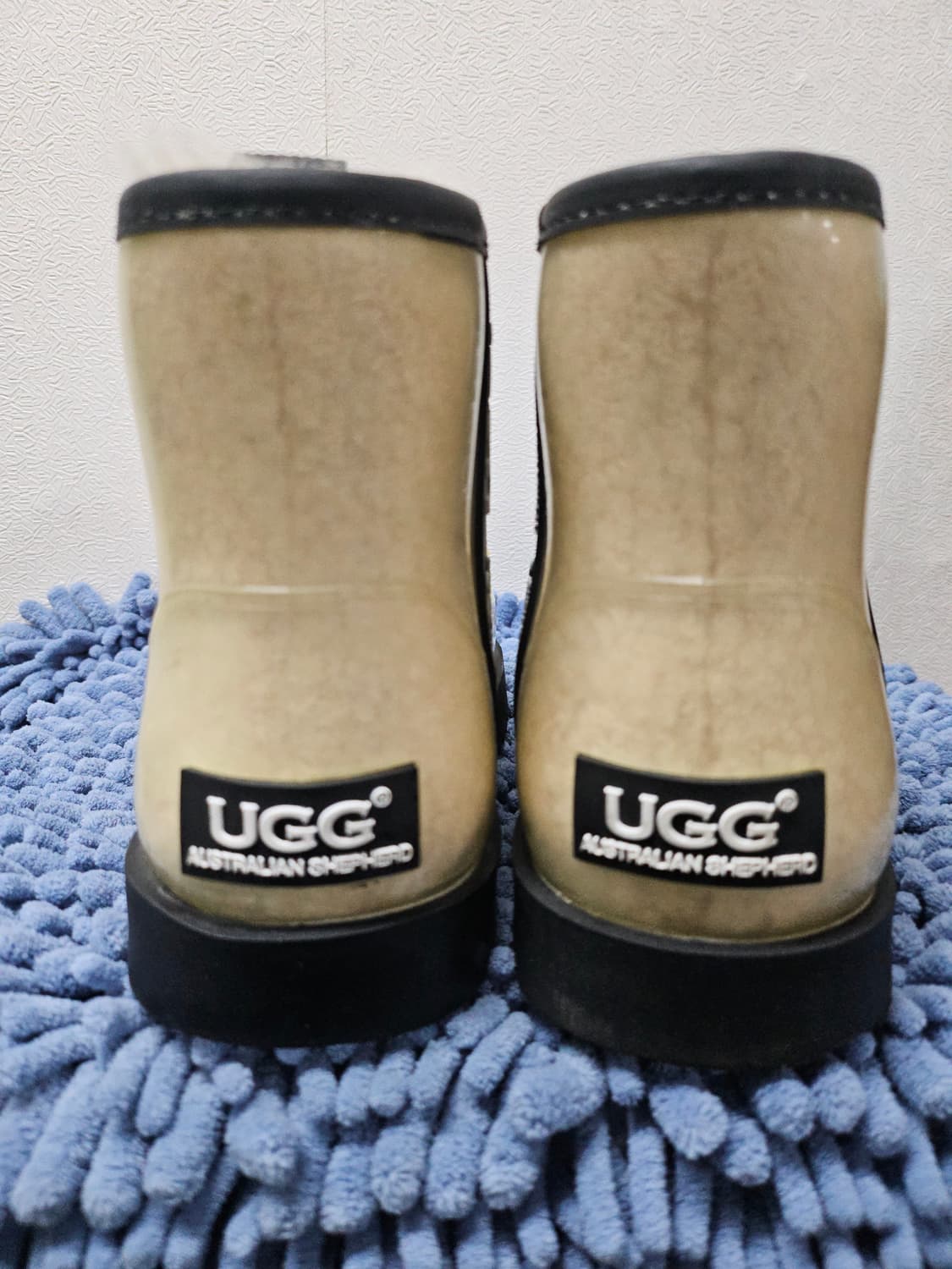 UGG호주어그 클리어 미니 클래식 방수 양털 어그부츠 37 상품이미지4