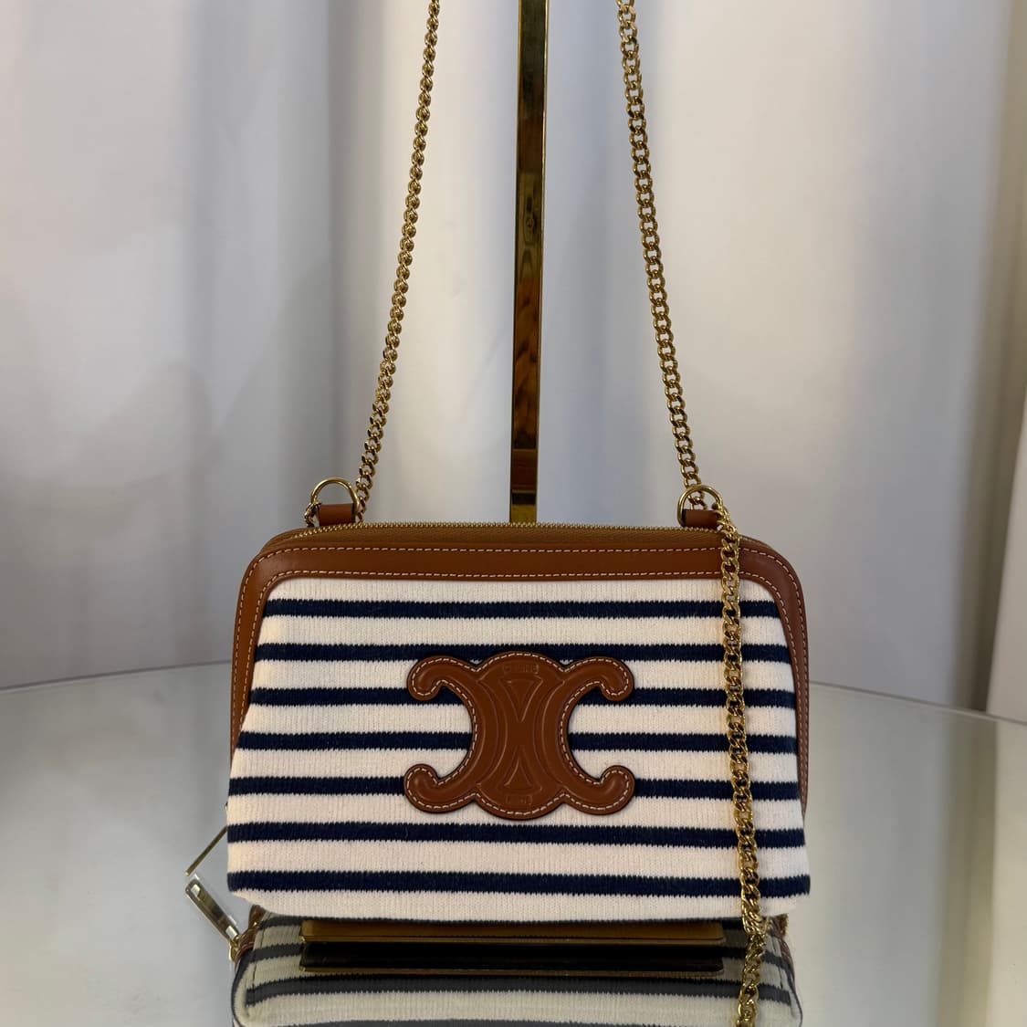 [정품] 셀린느 퀴르 트리옹프 체인 숄더 파우치백 상품이미지1