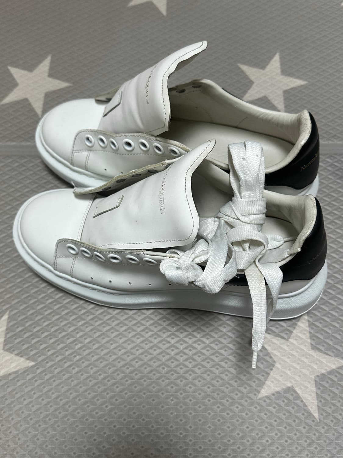 알렉산더 맥퀸 260 사이즈 상품이미지2