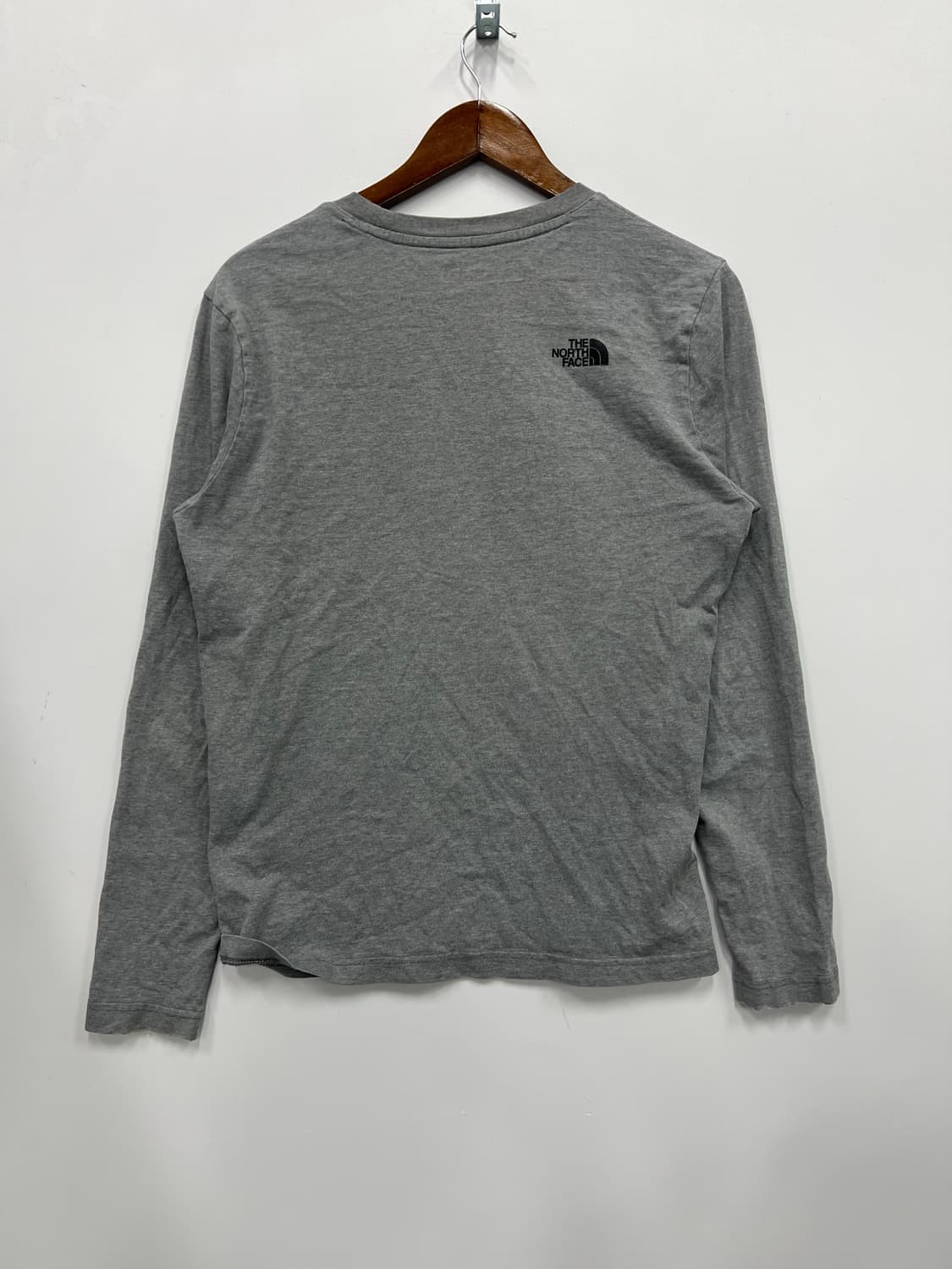 노스페이스 그레이 긴팔티 상품이미지4