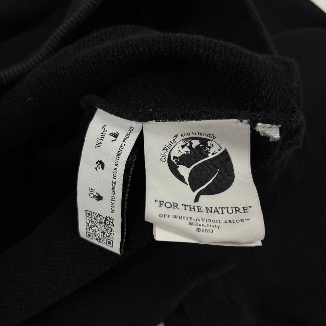 오프화이트 페인트 애로우 슬림 맨투맨 상품이미지7