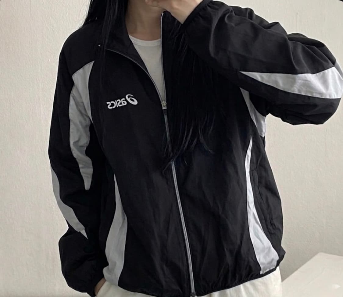 [S급] 대장급 아식스 바람막이 자켓 블랙 L 상품이미지1