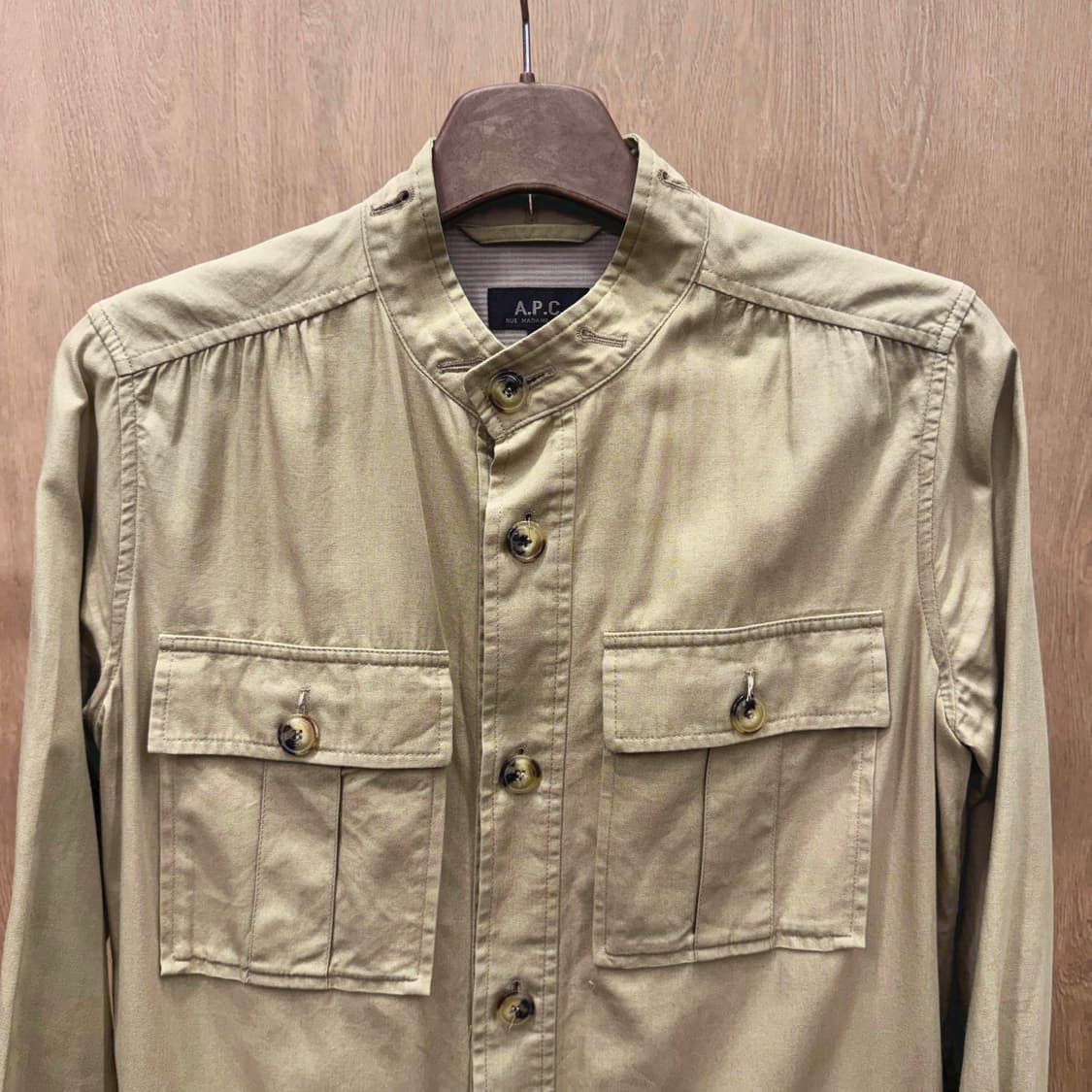 아페쎄 차이나넥 셔츠 자켓 코튼 버튼 포켓 디테일 베이지 상품이미지4