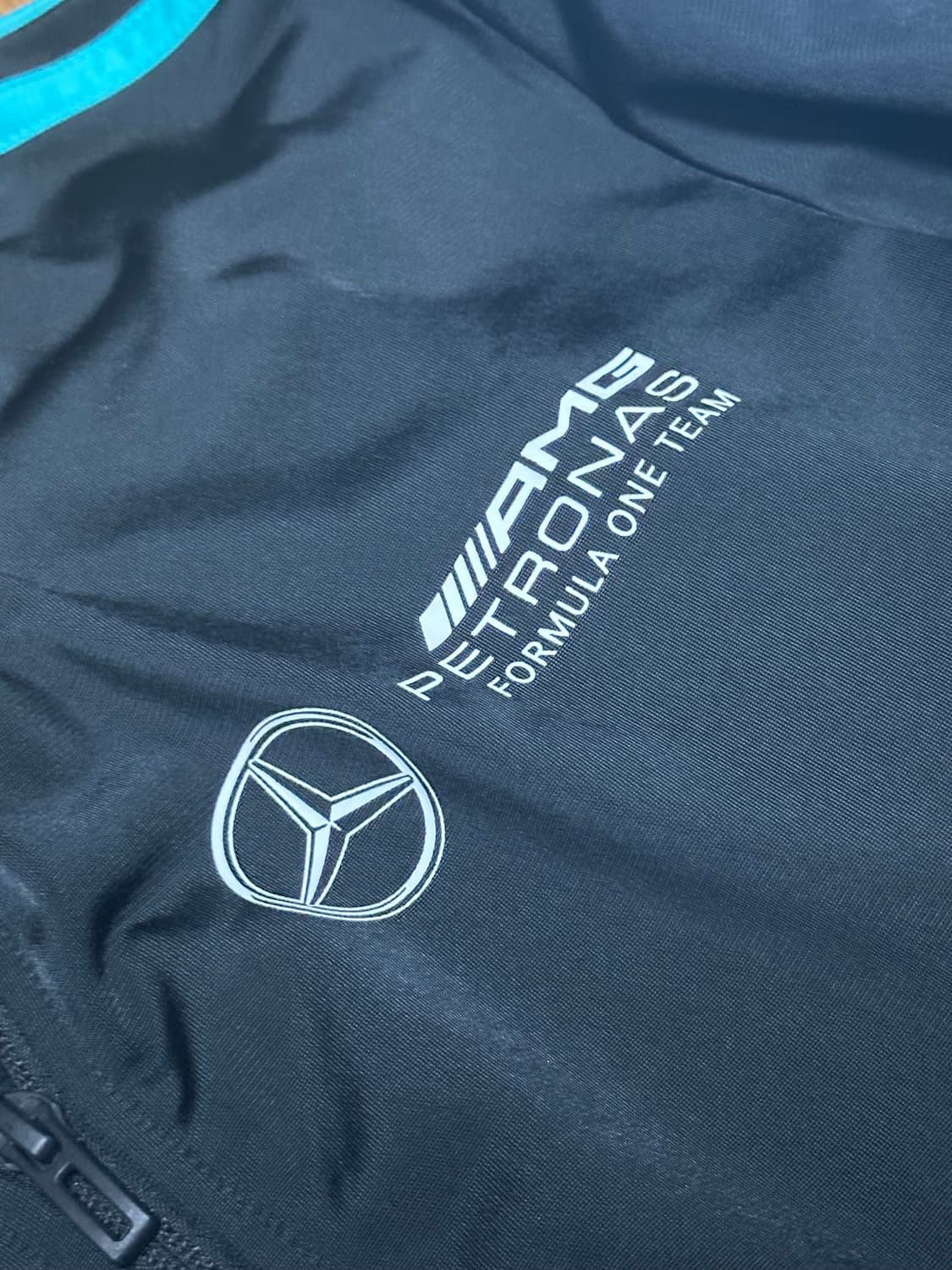 F1 아디다스 AMG 페트로나스 트랙탑 상품이미지3