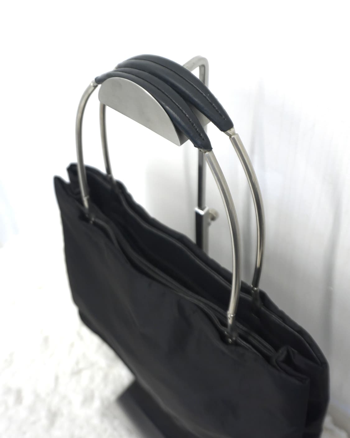 PRADA nylon metal handle tote bag  상품이미지4