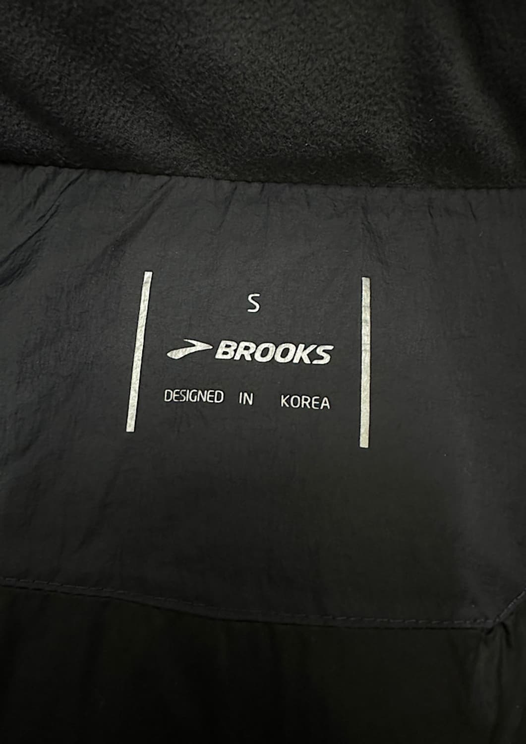 브룩스 러닝 패딩  상품이미지5