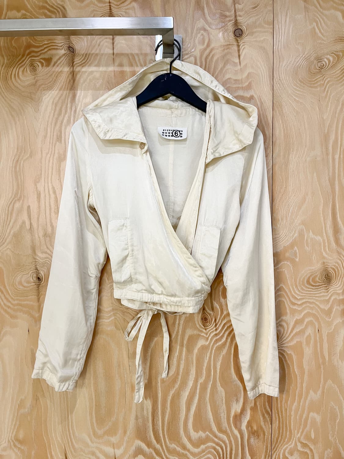 mm6 메종 마르지엘라 레이온 새틴 후드 자켓 상품이미지3