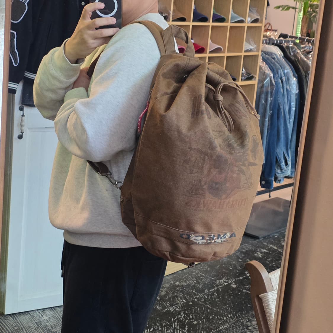 아메코 토마호크 인디언 프린팅 브라운 백팩 상품이미지2