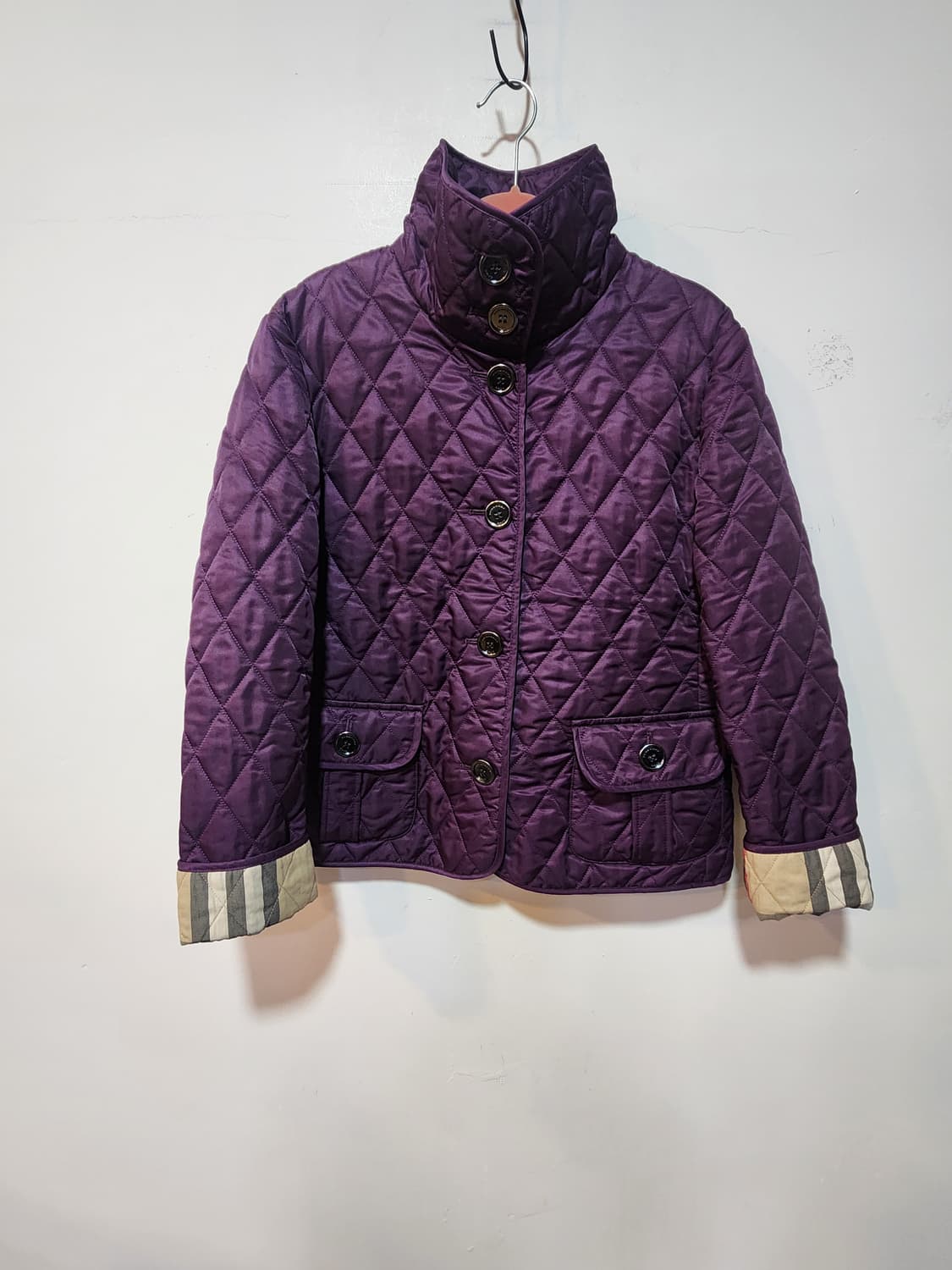 버버리 브릿 퀼팅 자켓 퍼플 M 상품이미지1