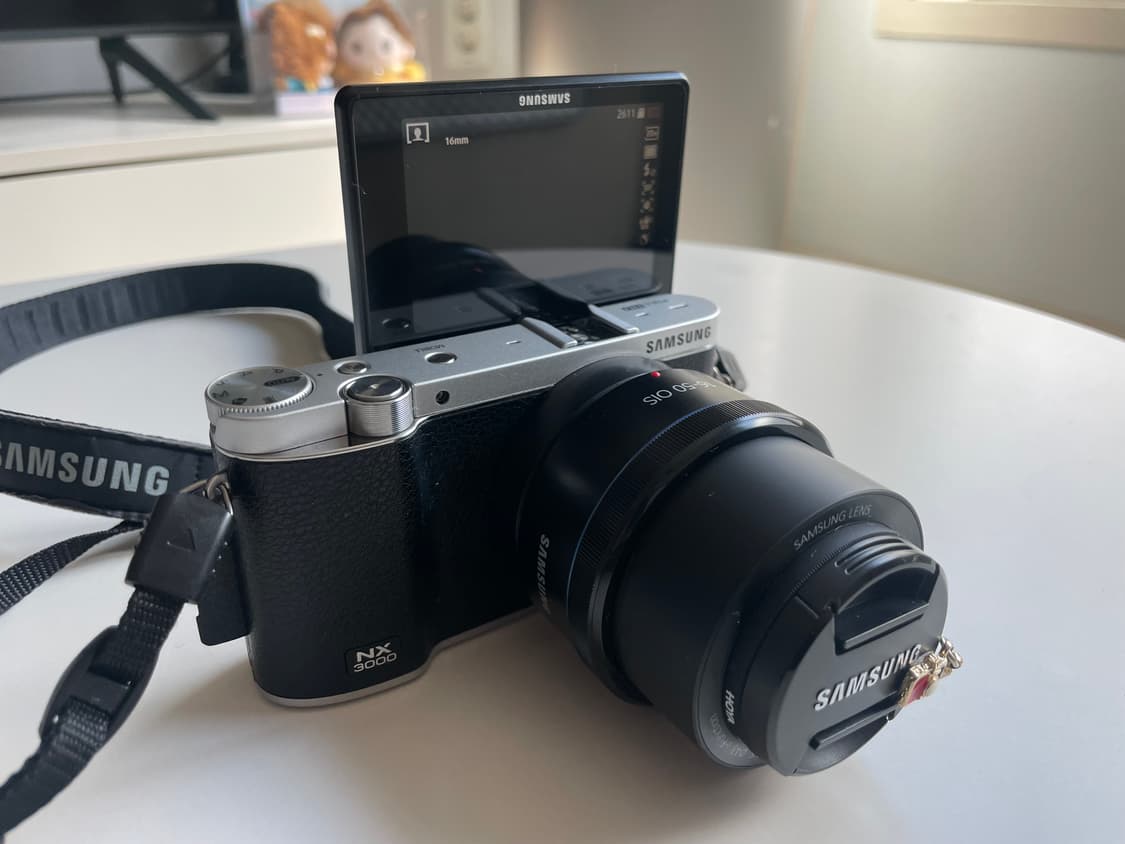 빈티지 카메라(NX3000 렌즈 포함 풀박스) 상품이미지3