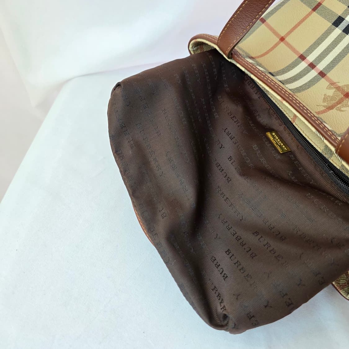 [정품 BURBERRY] 버버리 노바체크 pvc 토트백 스몰 상품이미지8