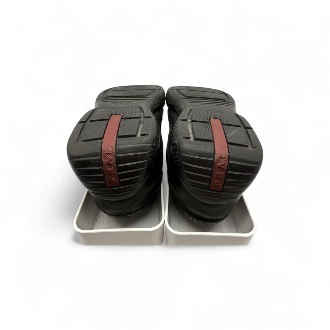 프라다 스포츠 아카이브 가죽 스트랩 스니커즈 상품이미지7