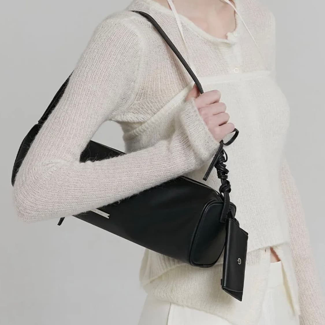 로우타이드 Rectangle Bag — 블랙 상품이미지1