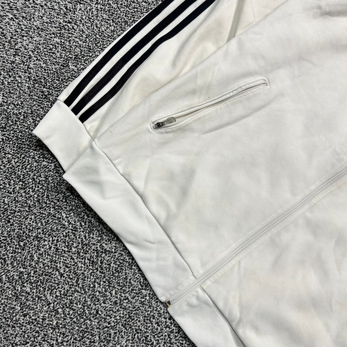 아디다스 아디 퓨어 화이트 트랙탑 져지 상품이미지3