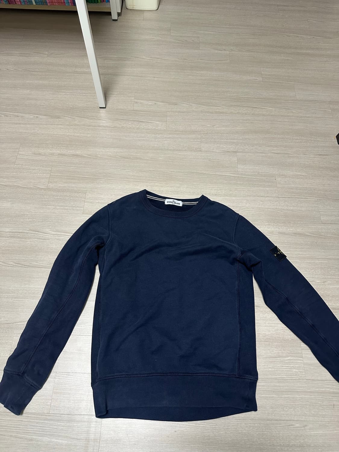 스톤아일랜드 맨투맨 네이비 M 상품이미지1