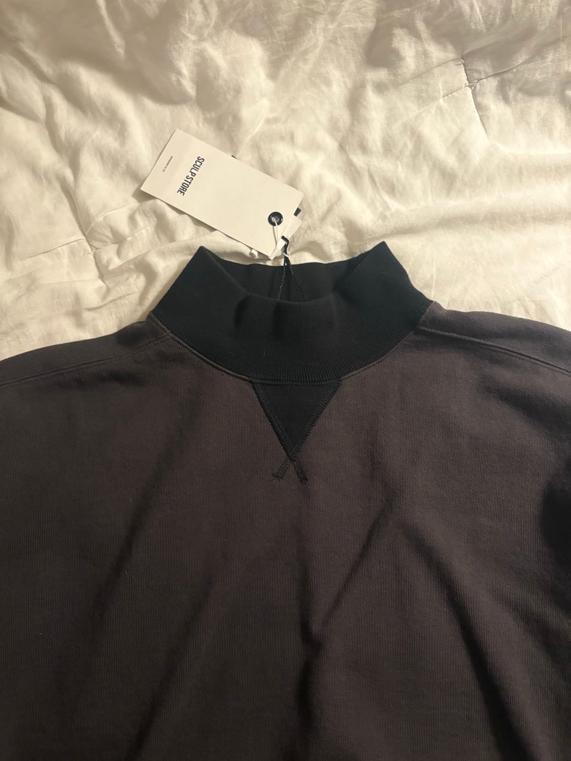 (새상품) 나이젤카본 하이넥 스웻셔츠 상품이미지3