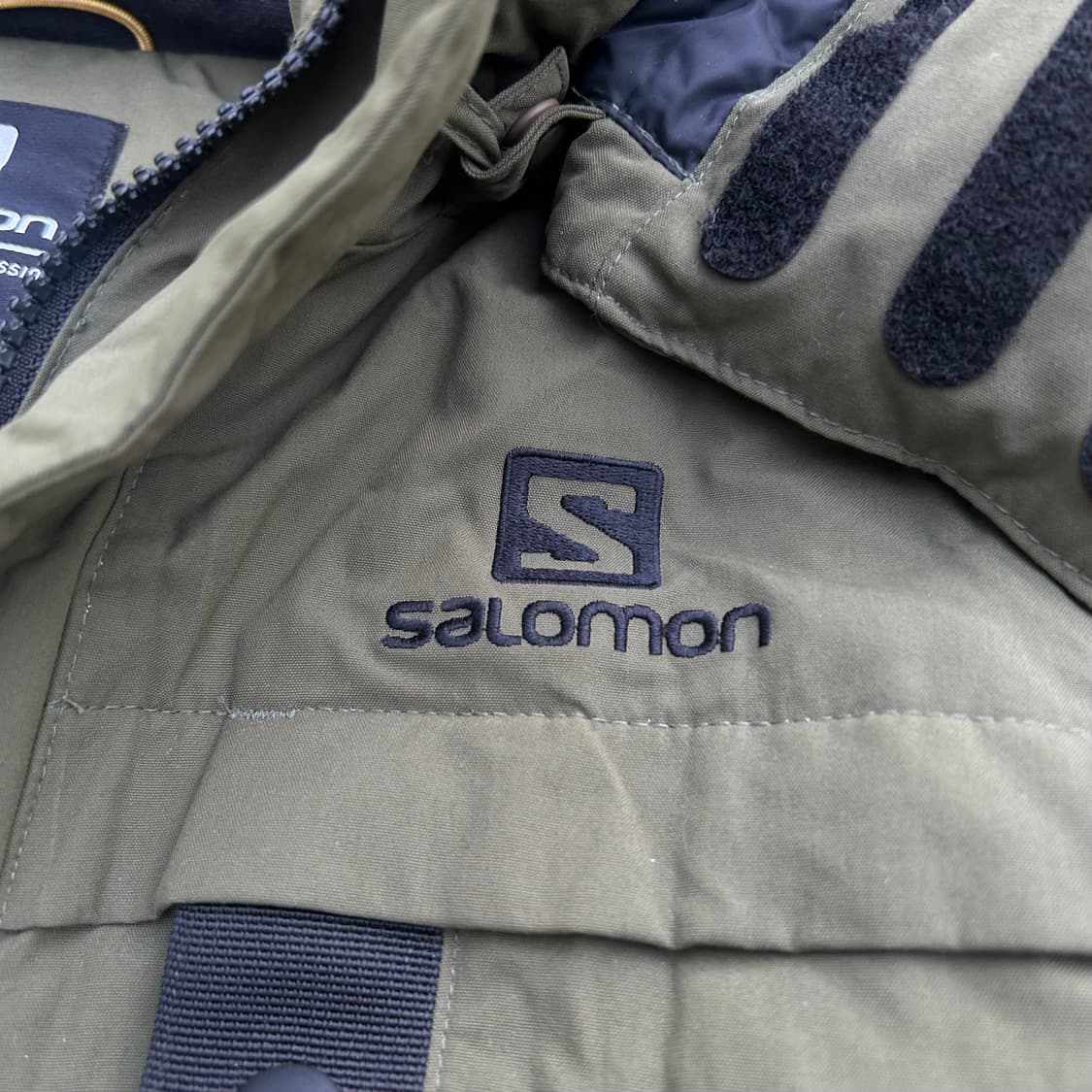 살로몬 카키 프라임 덕다운 자켓 상품이미지4