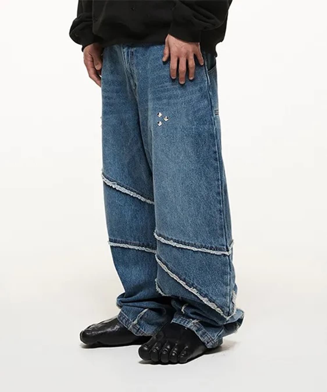 [L] 더콜디스트모먼트 컷 아웃 데님 팬츠 블루 상품이미지1