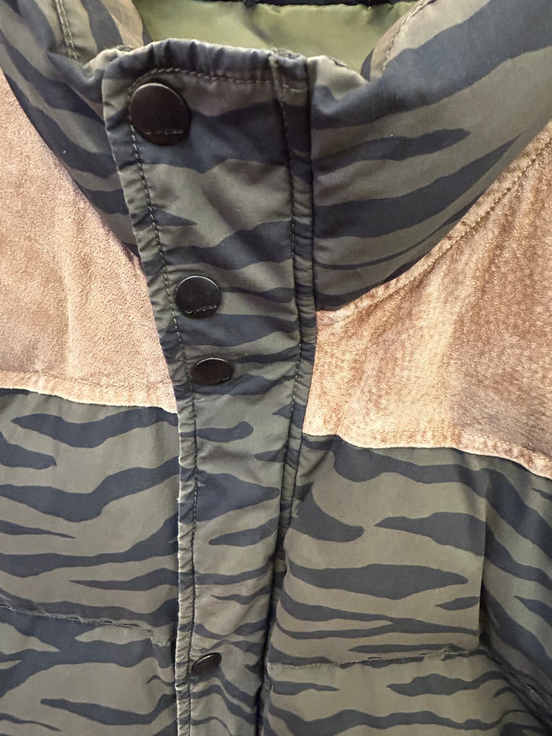 아디다스 카모 패딩 자켓 상품이미지2