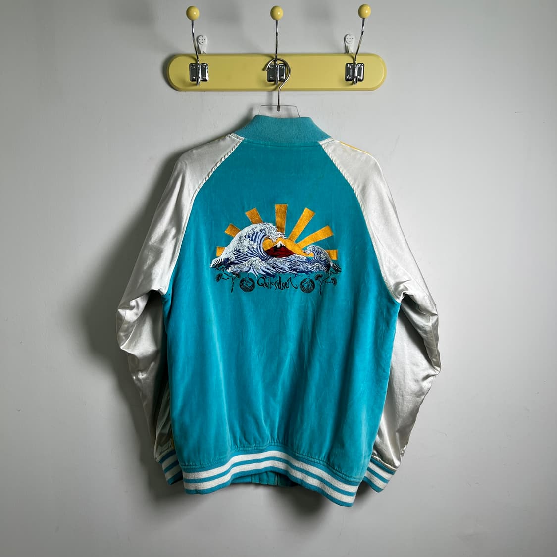 Quik Silver 퀵실버 벨벳 스카쟌 자켓 M 상품이미지2