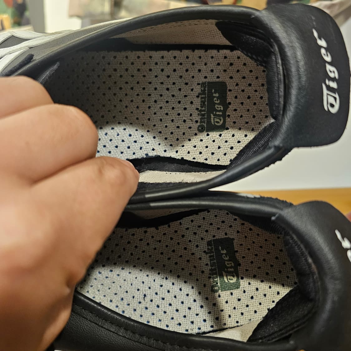 285 오니츠카 타이거 멕시코  검흰 상품이미지2