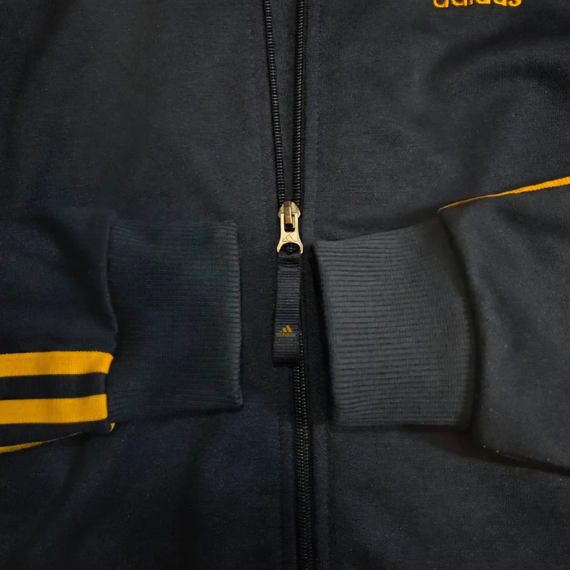 아디다스 삼각로고 트랙탑 져지 (실측 S) 상품이미지3