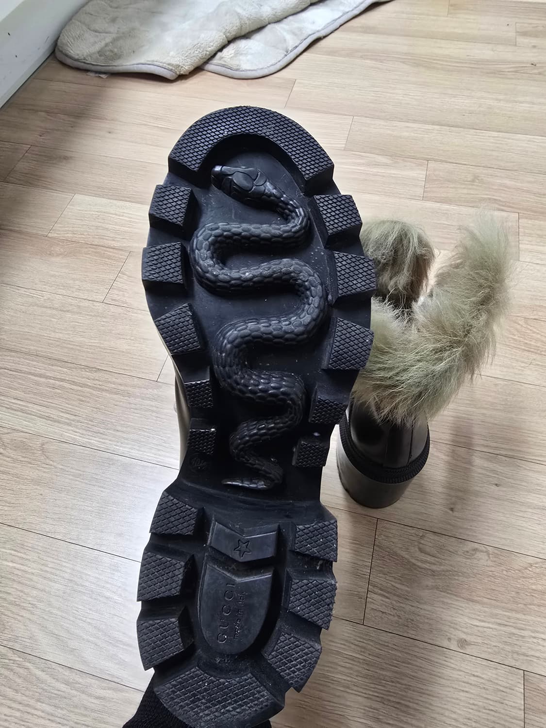 구찌퍼부츠 상품이미지3