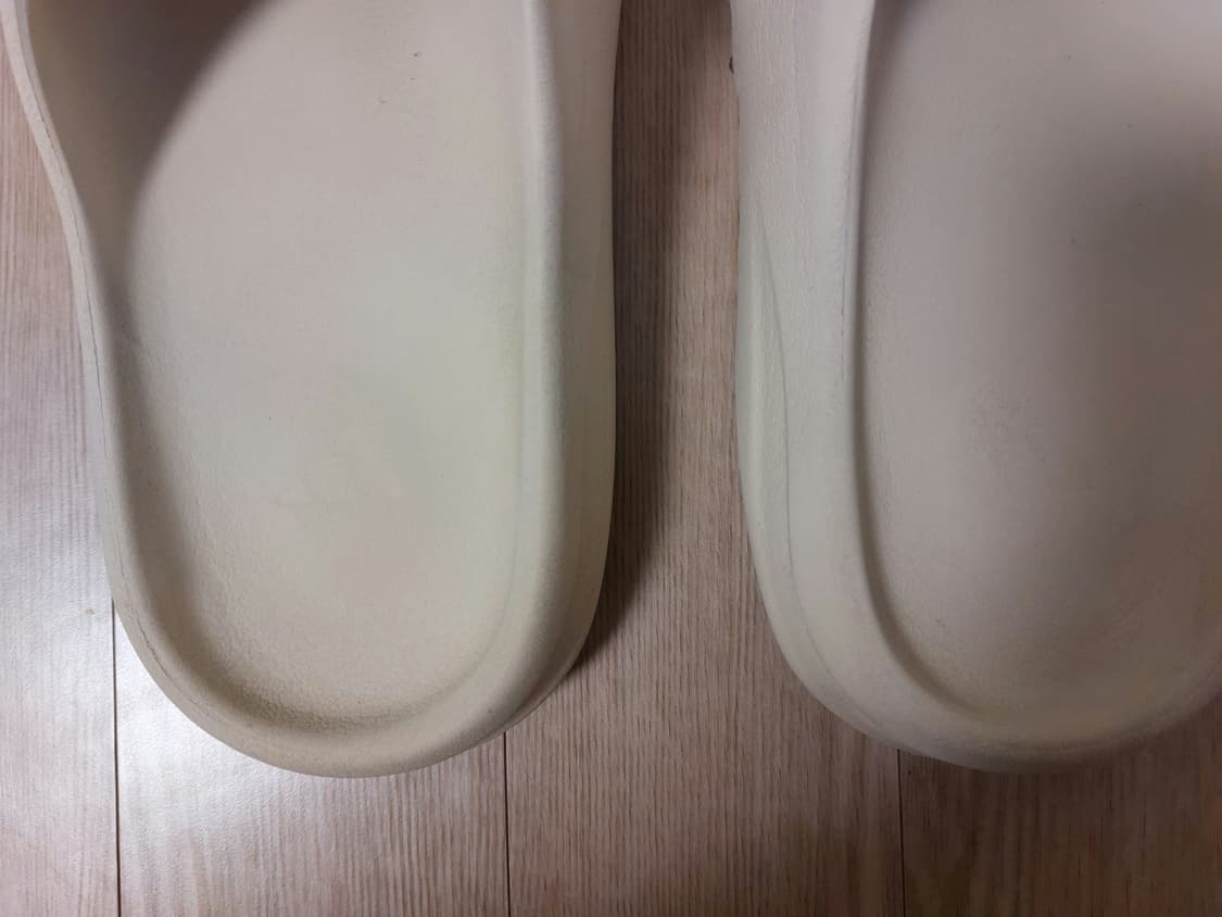 아디다스 이지 슬라이드 본 상품이미지6