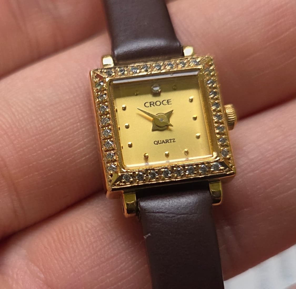 빈티지 크로체(CROCE) 미니탱크 골드다이얼 쿼츠 여성용 
 상품이미지9