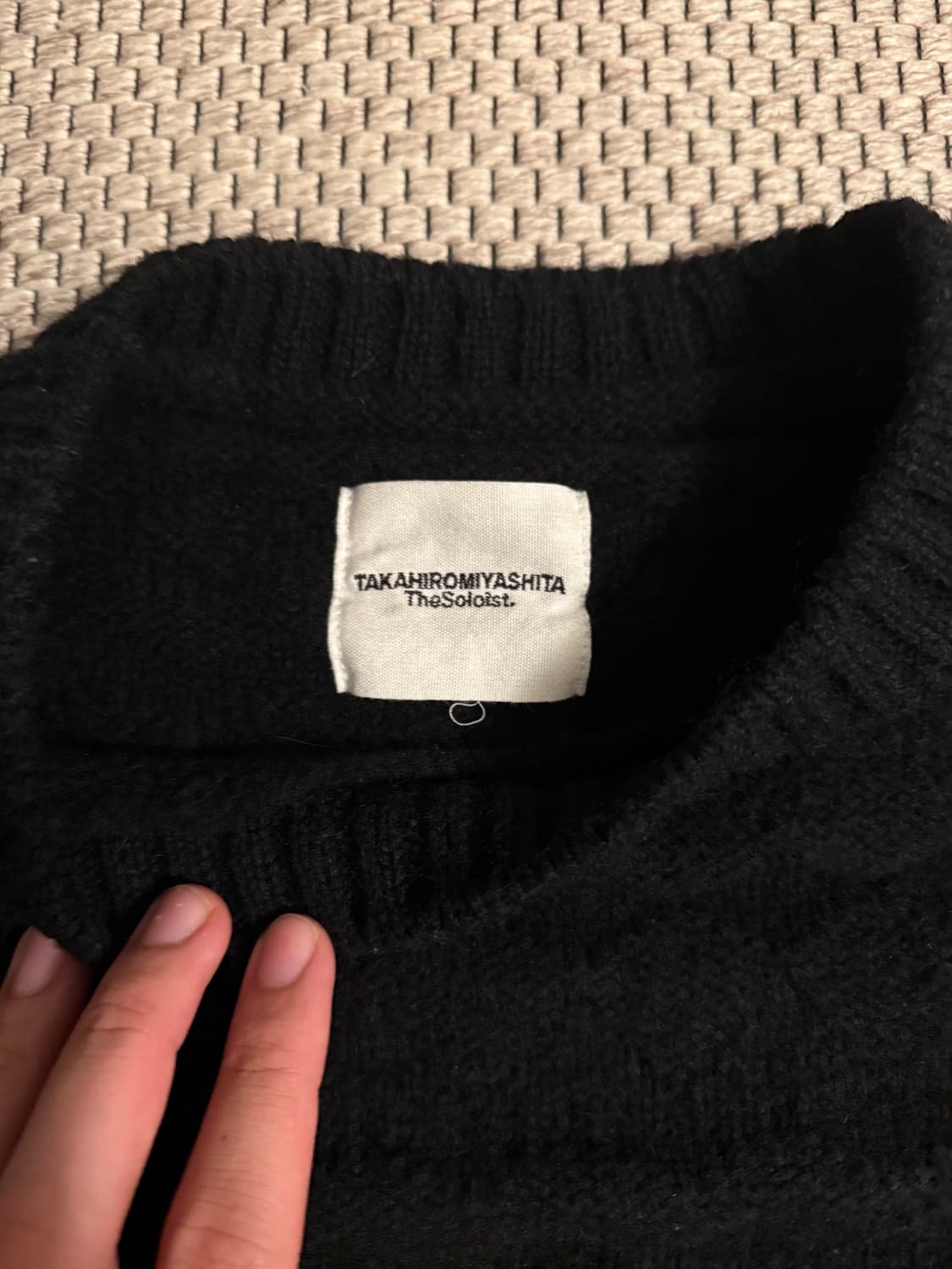 솔로이스트 20aw 울니트  상품이미지3