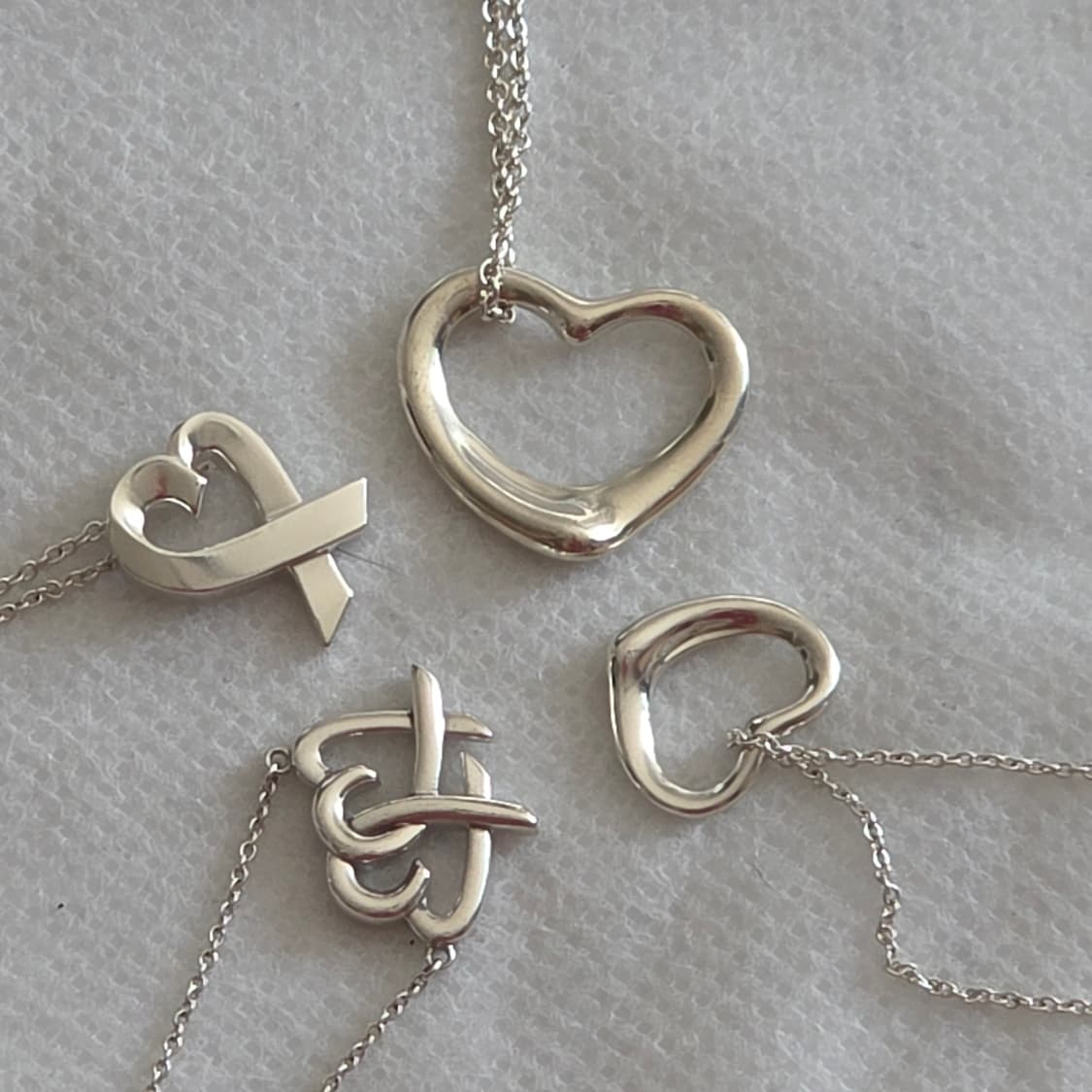 티파니앤코 엘사 퍼레티 20mm 오픈 하트 목걸이 상품이미지8