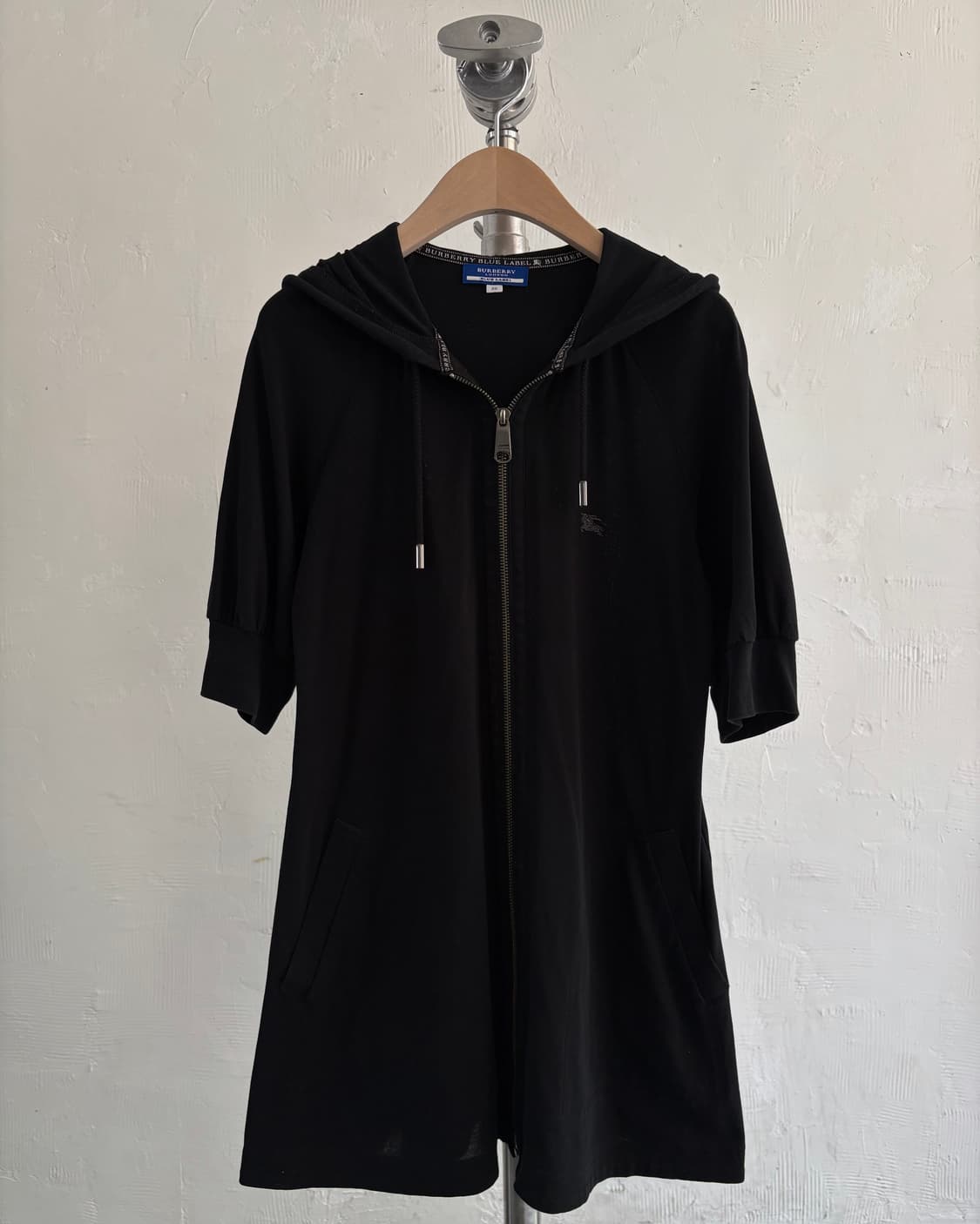 Burberry 버버리 블루라벨 블랙 후드 집업 원피스 상품이미지1