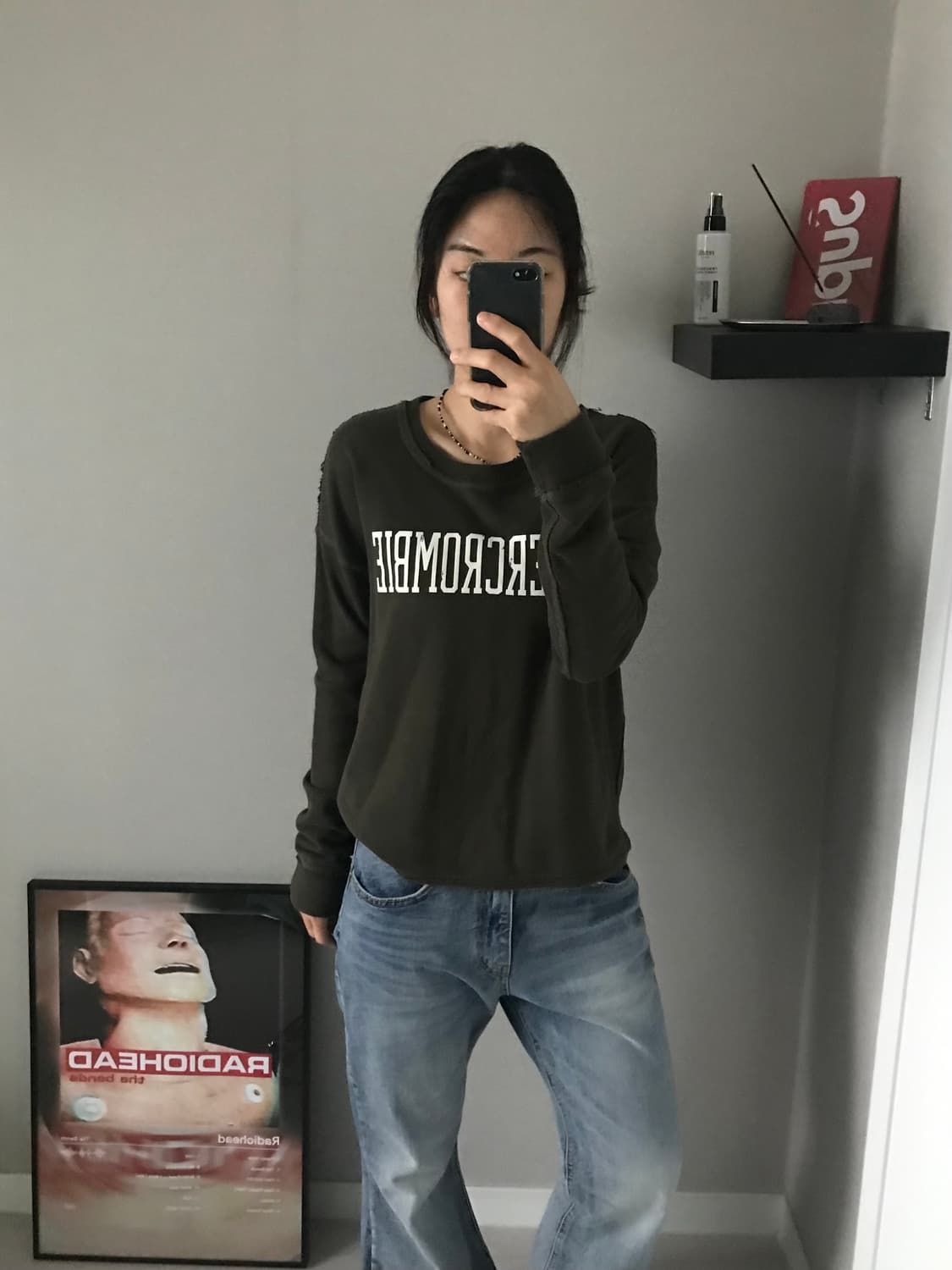 아베크롬비 중앙 프린팅 카키 롱 슬리브티 상품이미지1