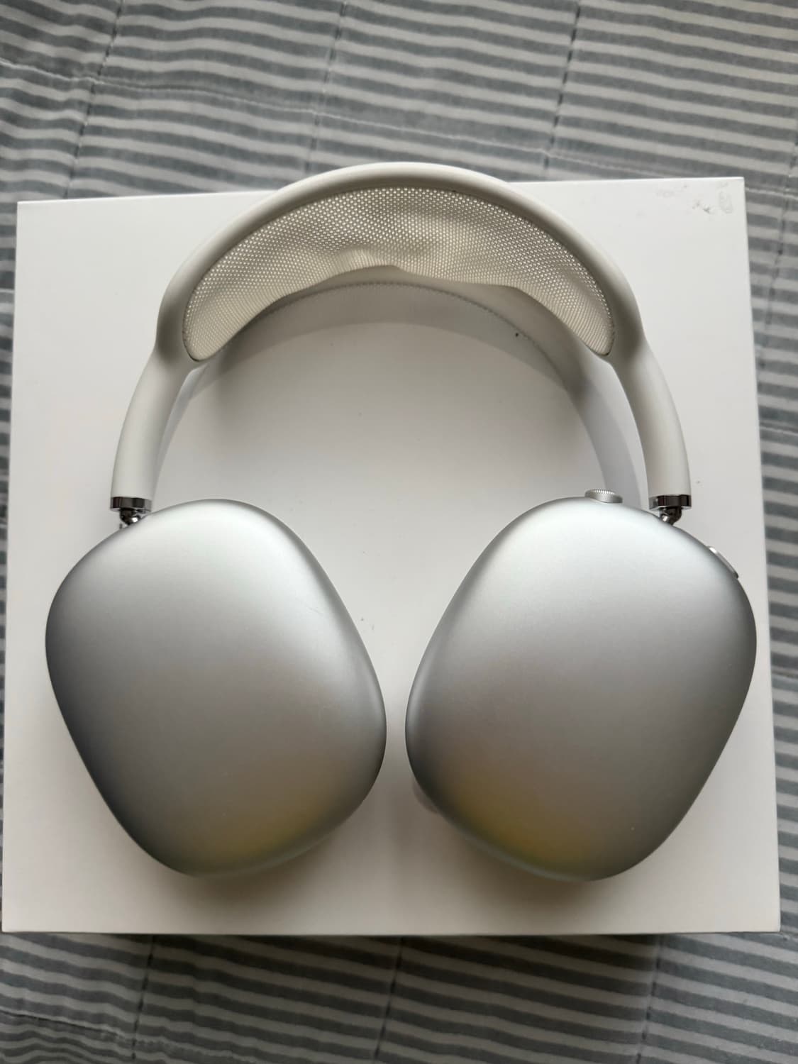 에어팟 맥스 실버 풀박스 상품이미지3