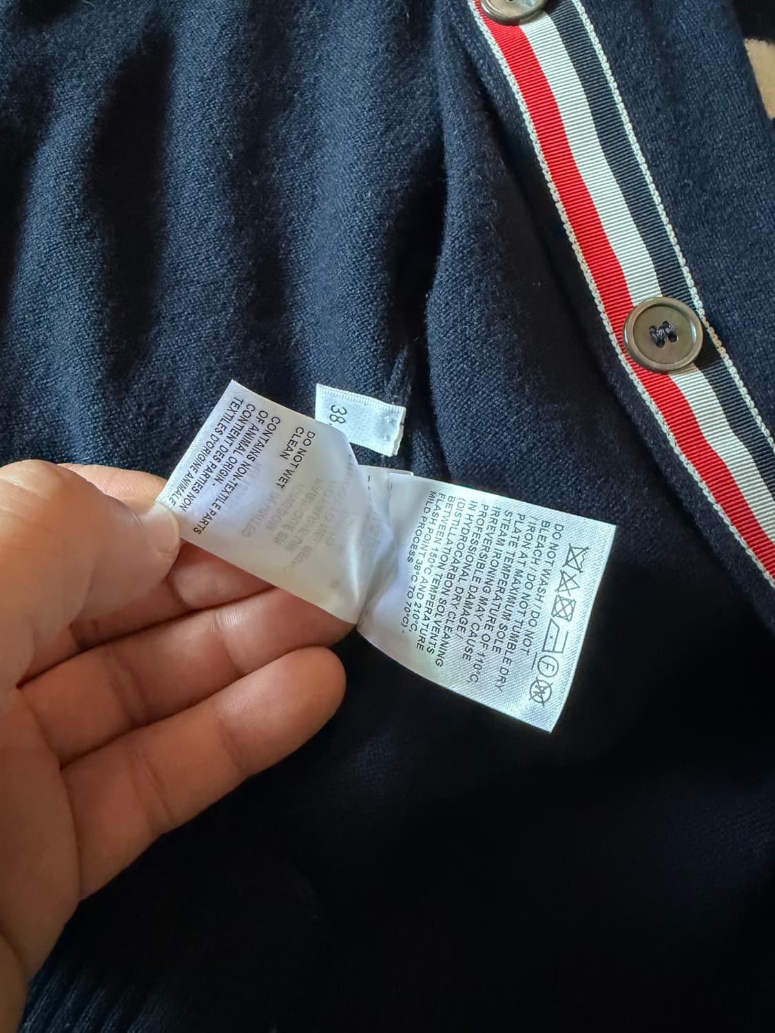 톰브라운 캐시미어 신상 여성 크루넥 네이비 4바 가디건 니트 38사이즈 상품이미지6