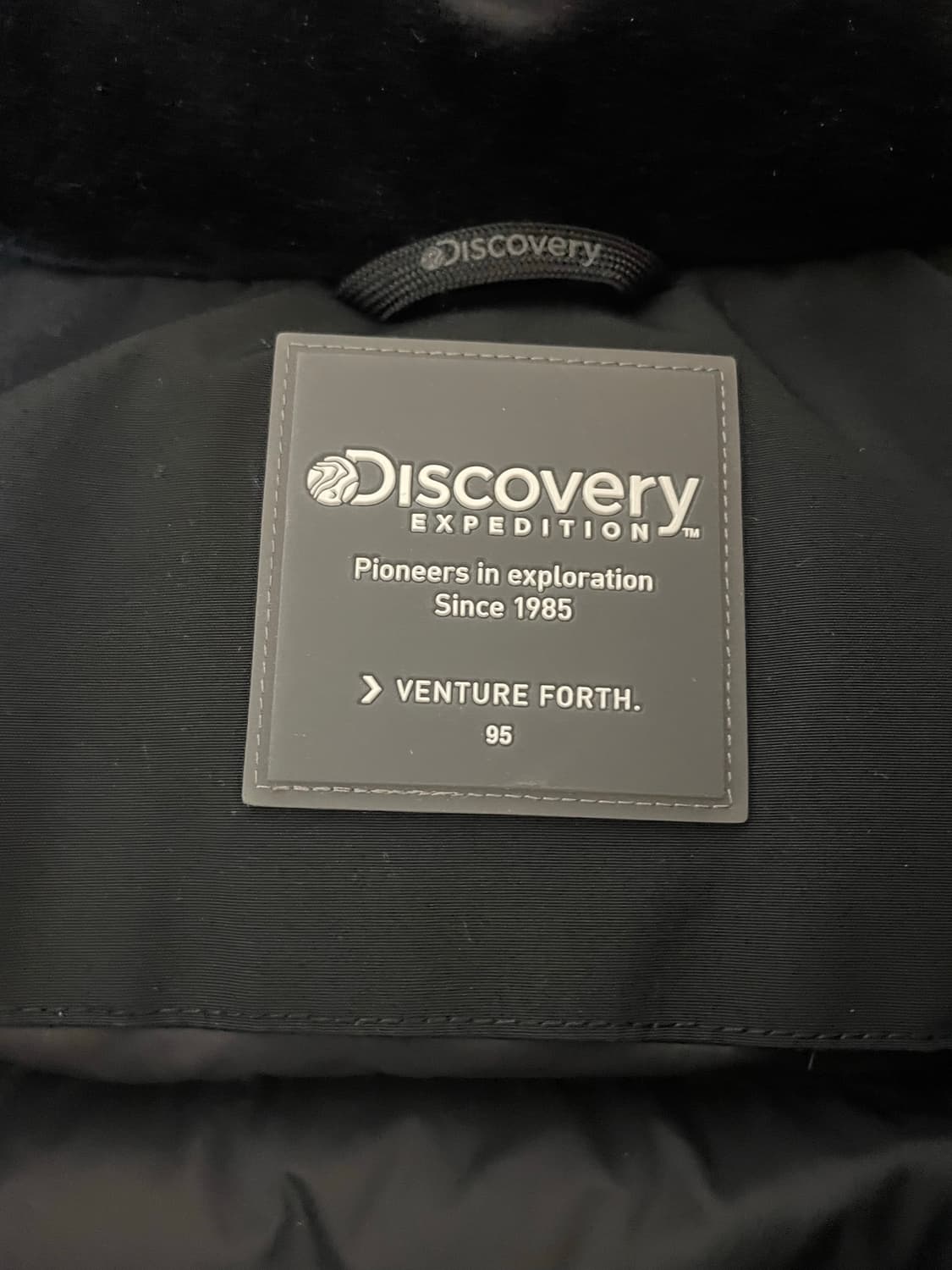 디스커버리 덕다운 숏패딩 상품이미지3