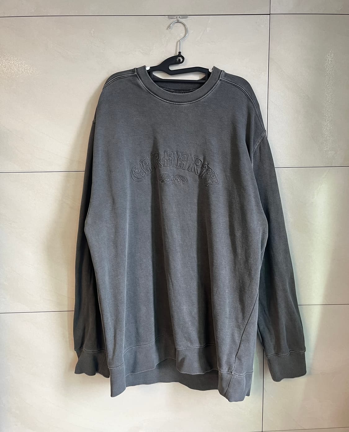칼하트 맨투맨 그레이 (2XL size) 상품이미지1