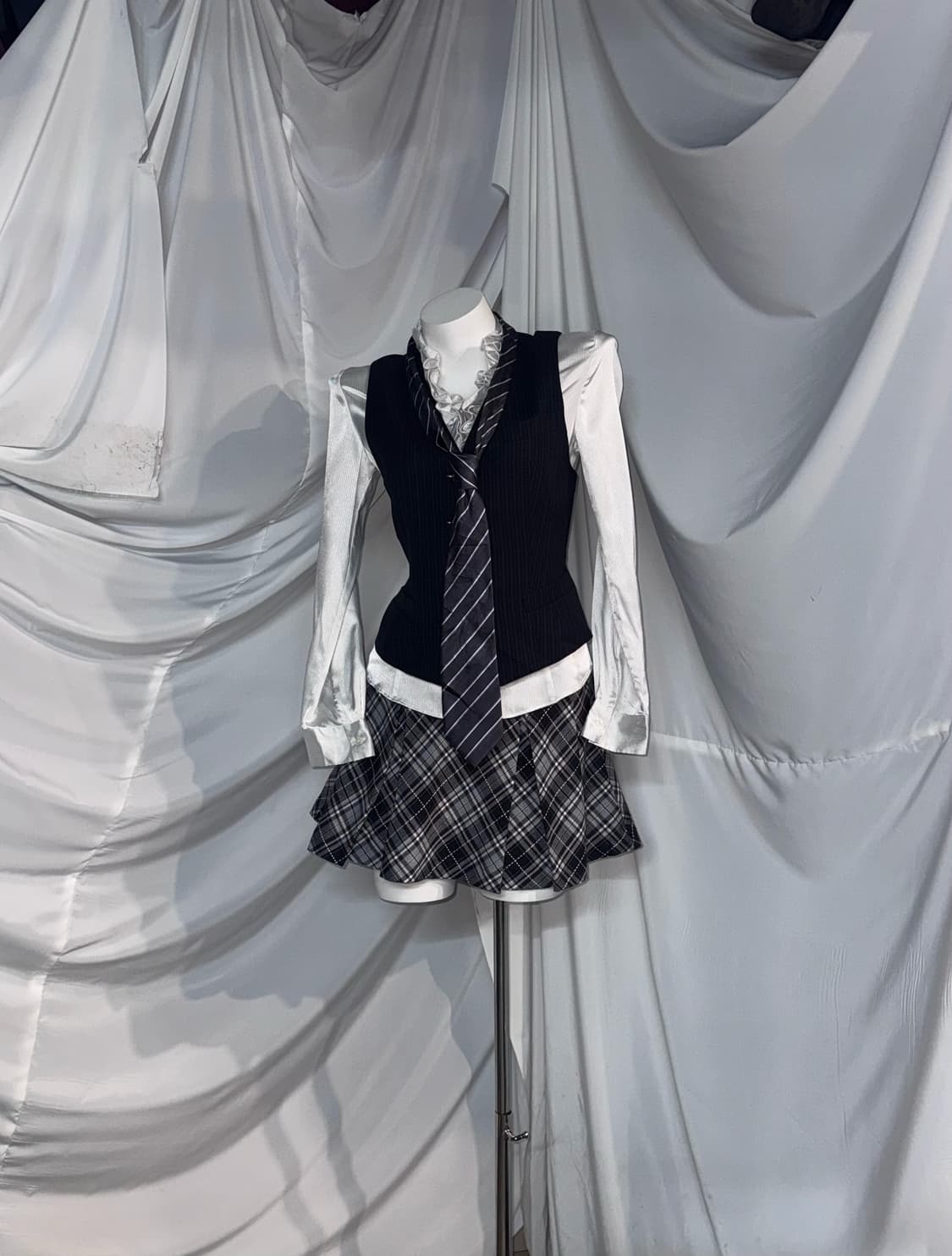 무채색 체크 공겜여주 프레피 코디세트  상품이미지4