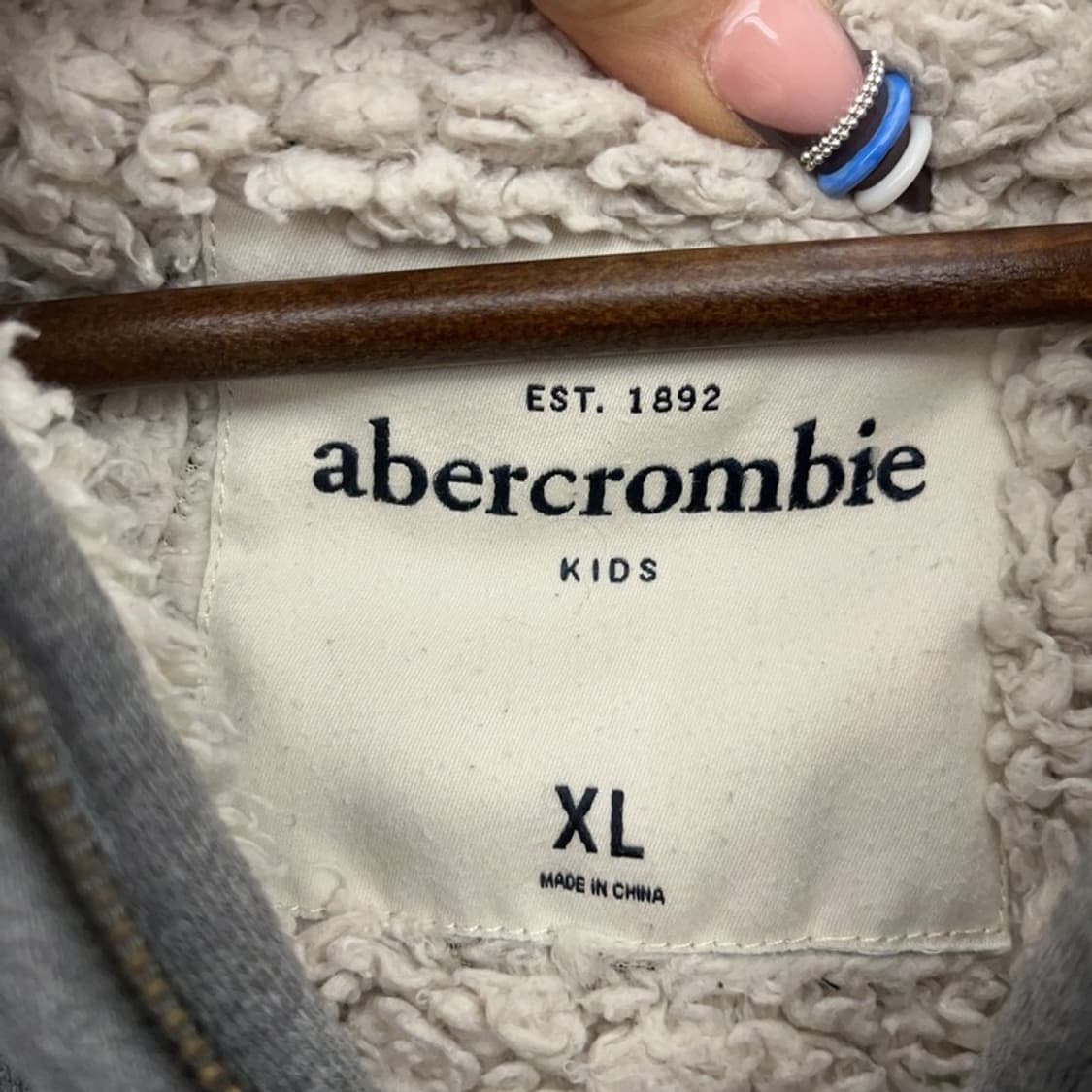 아베크롬비 Y2K 슬림핏 폭닥 양털 후드 집업 XL C07584 상품이미지4