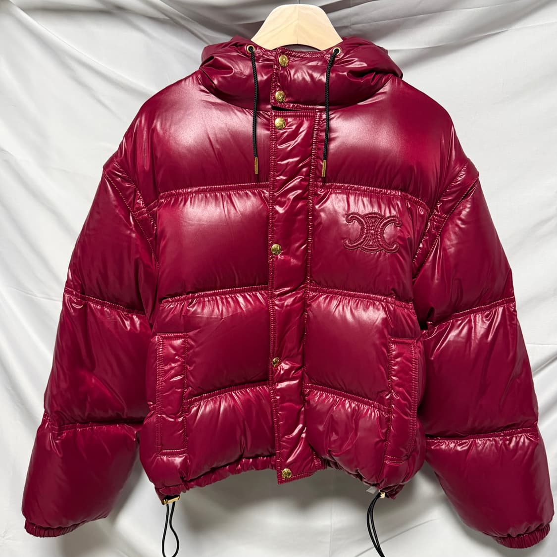 [S+급/38] 셀린느 라이트웨이트 나일론 크롭 트리옹프 여성패딩 상품이미지1