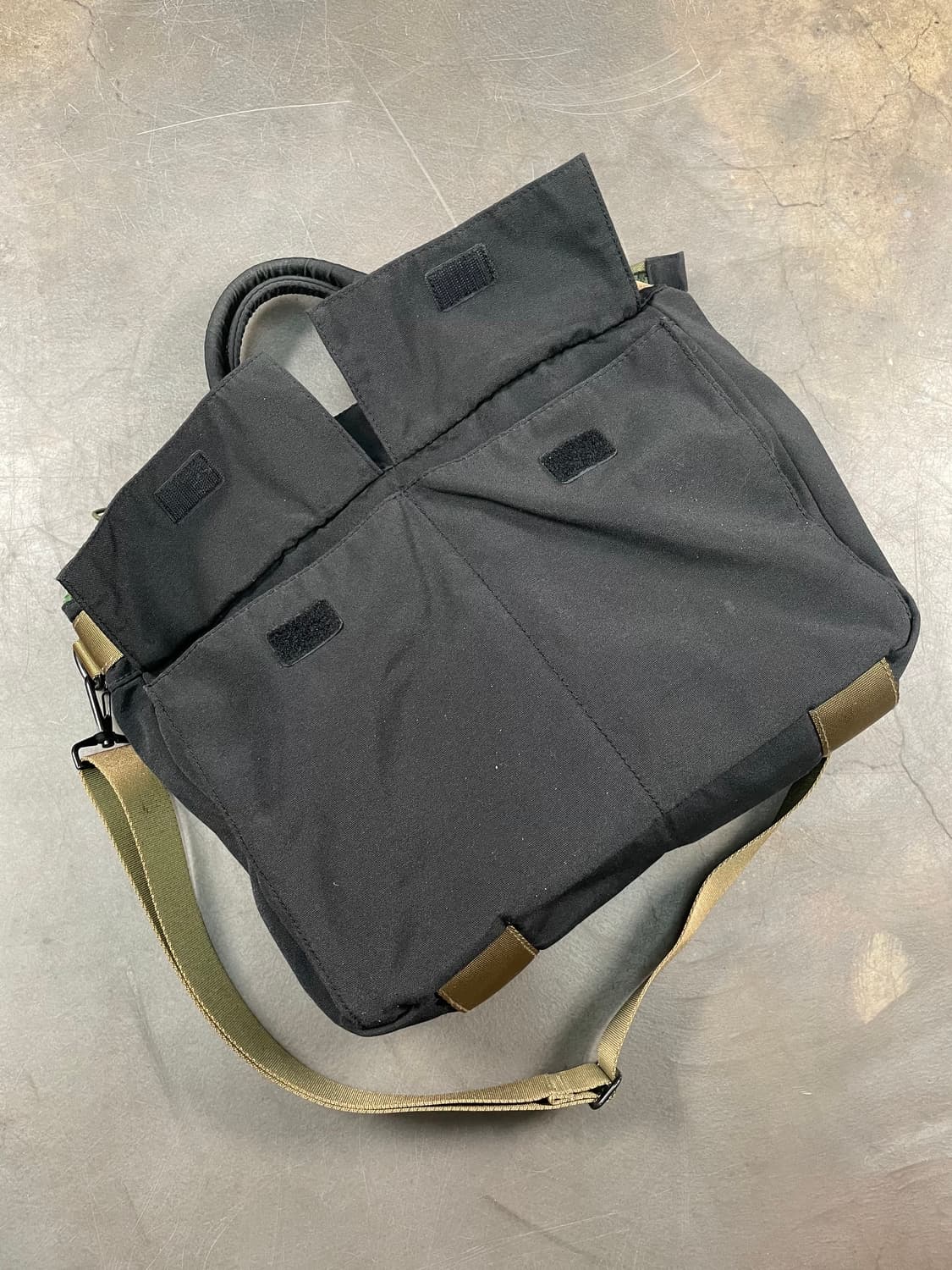 Gap 2way 헬맷 크로스백 상품이미지2