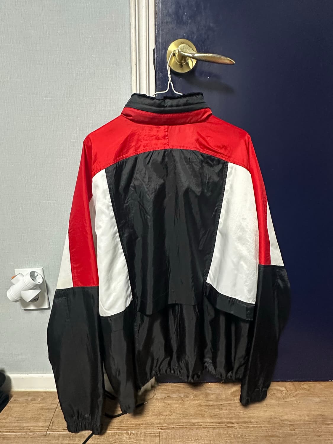 나이키 바람막이 상품이미지2