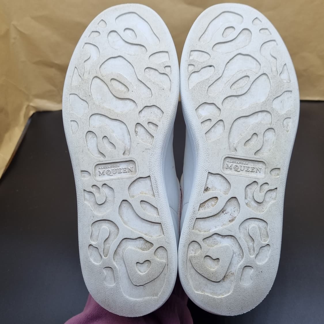 AMQ 스니커즈 245 상품이미지3