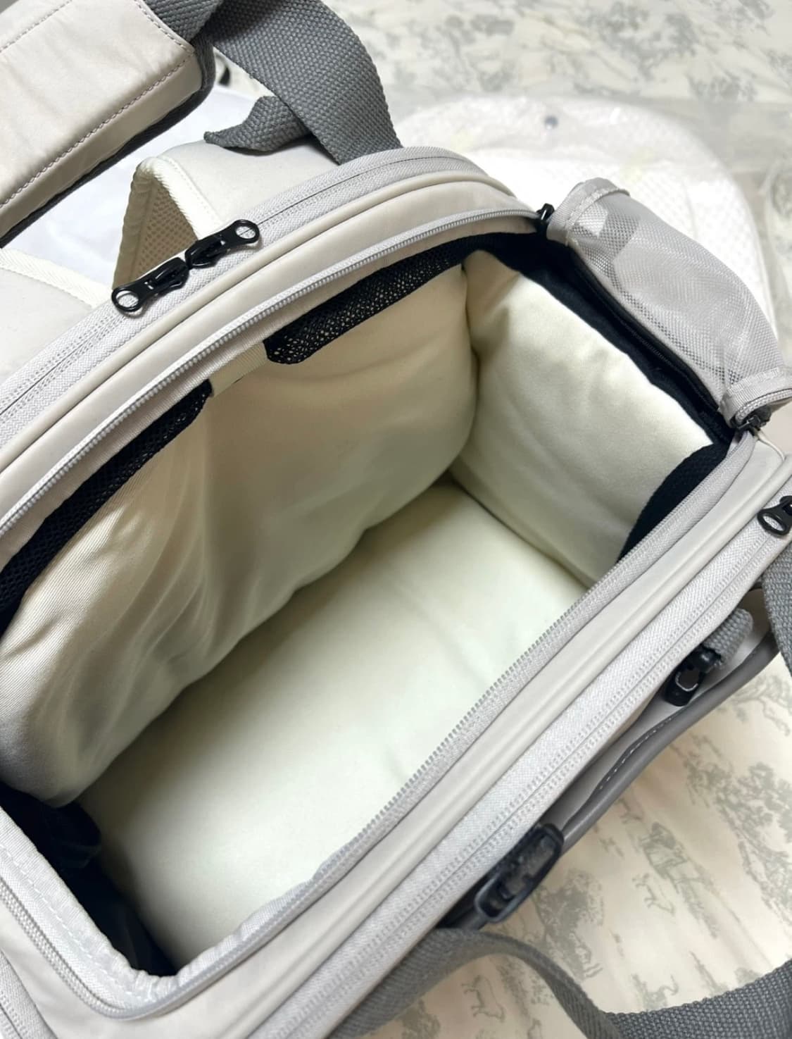 어답트미 강아지 백팩 이동가방 사계절 풀세트 상품이미지3