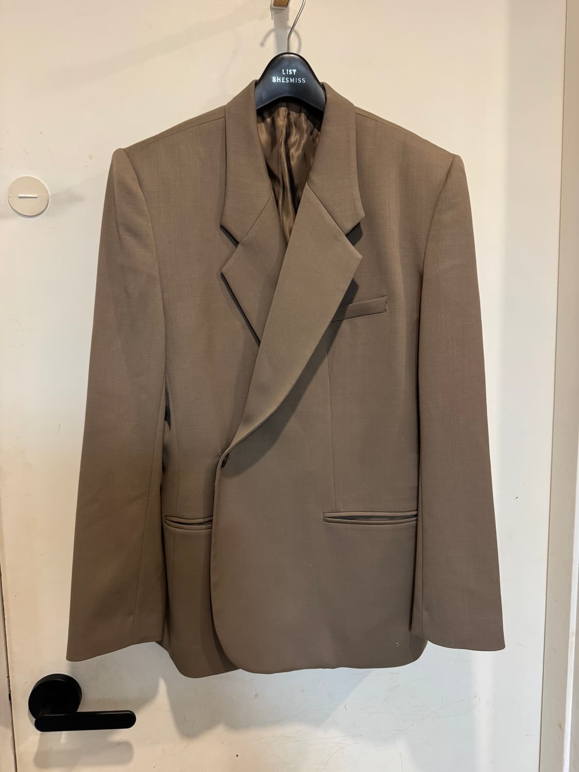 캐리오버 수트 셋업  상품이미지3