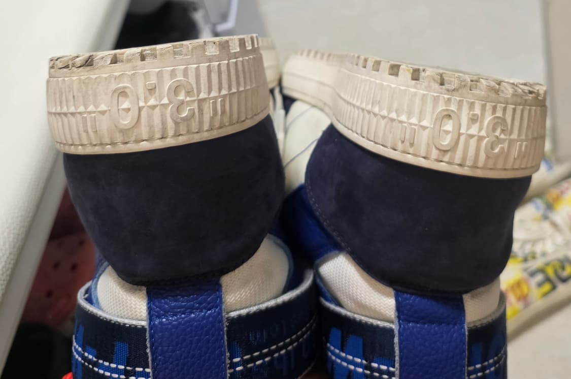 오프화이트(Off-White) 스웨이드 가죽 하이탑 스니커즈 42 상품이미지10