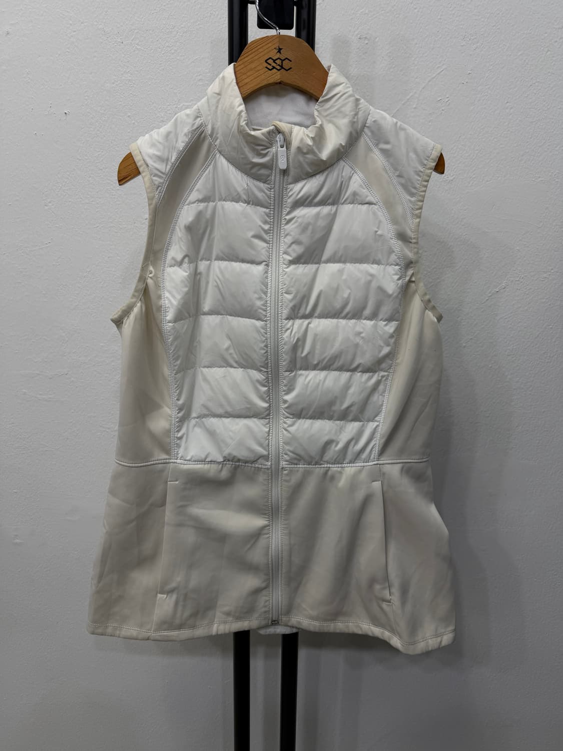 정품) 룰루레몬 여성 패딩 조끼 8 상품이미지1